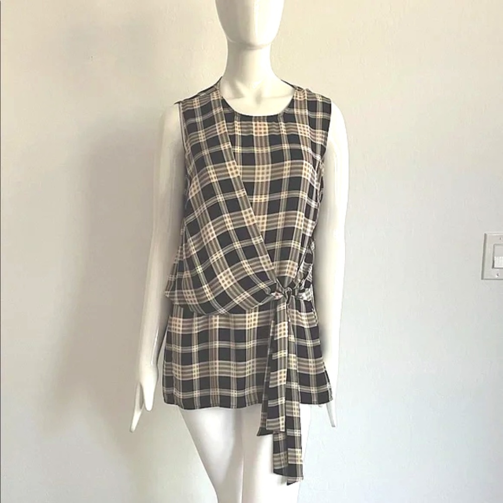 NEW!!!   Vince Camuto Black and Cream Plaid Wrap Blouse